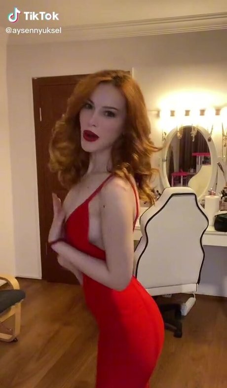 Foto di nudo di fuga di OnlyFans di Aysennyuksel