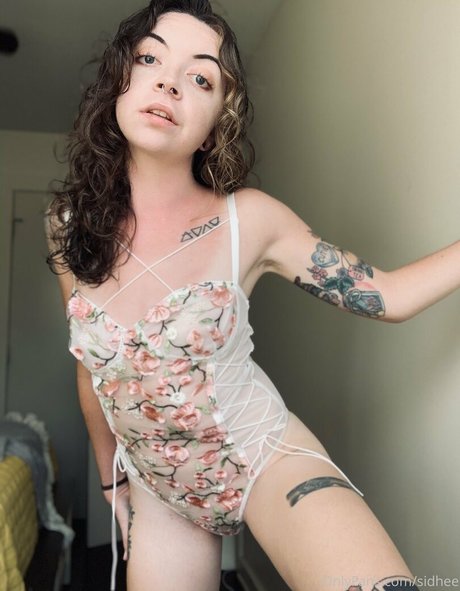 Foto di nudo di fuga di OnlyFans di Sidhee