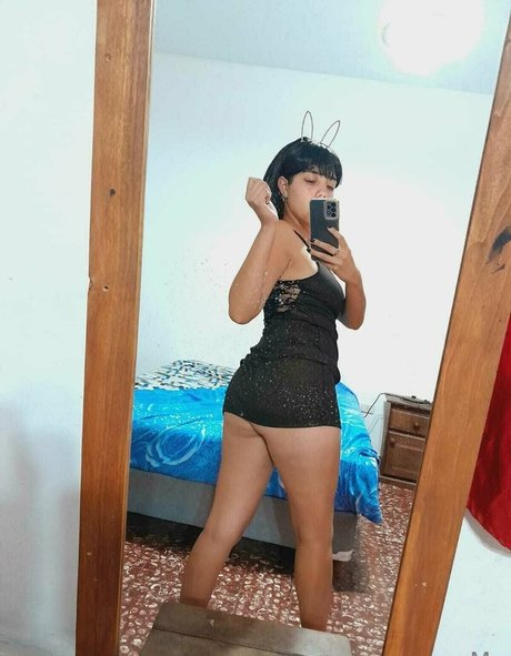 Foto di nudo di fuga di OnlyFans di Kattyok
