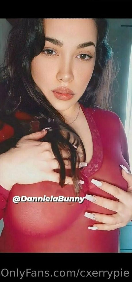 Foto di nudo di fuga di OnlyFans di Cxerrypie