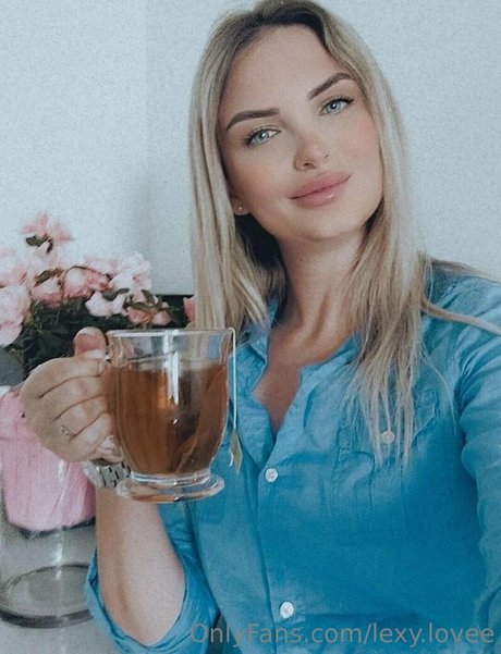 Lexylovee