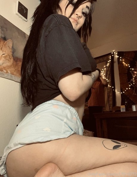 Foto di nudo di fuga di OnlyFans di Sexxmetalxbarbiex