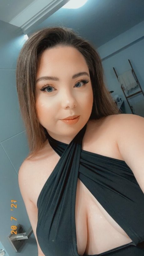 Foto di nudo di fuga di OnlyFans di Haileyyrae