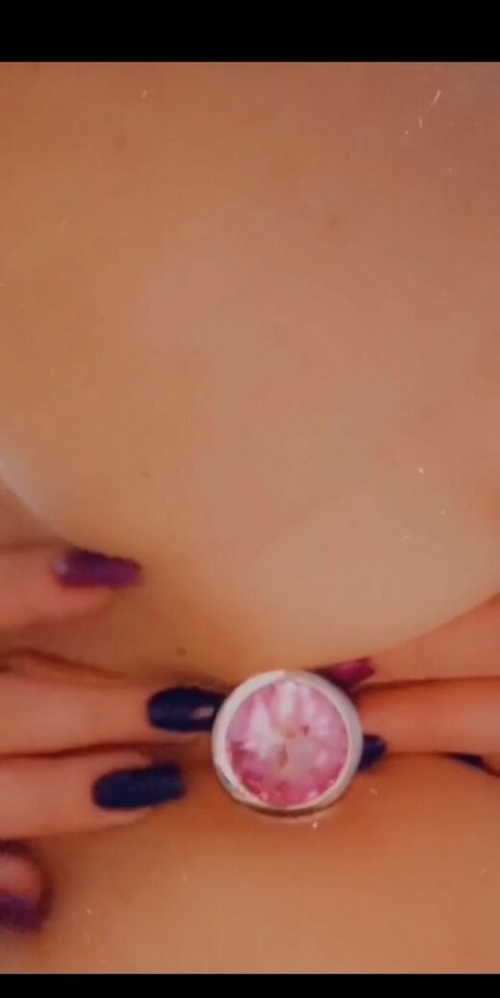 Foto di nudo di fuga di OnlyFans di Nikkirear