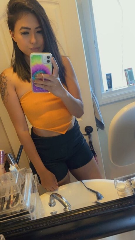 Foto di nudo di fuga di OnlyFans di Randomsuburbanite Rose