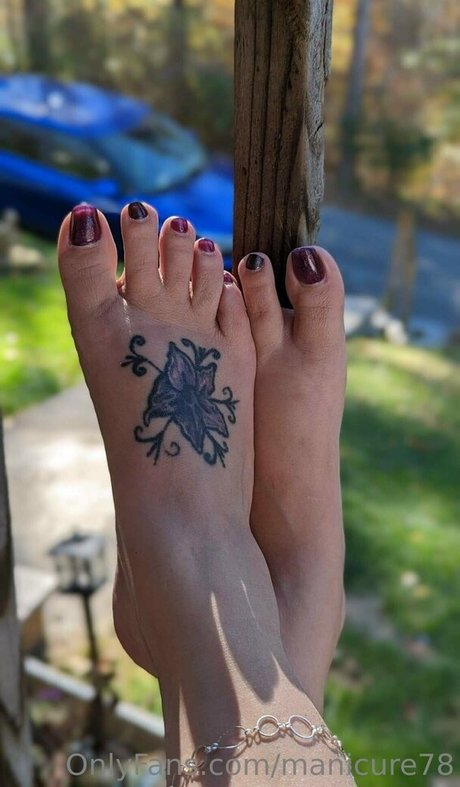 Foto di nudo di fuga di OnlyFans di Manicure78