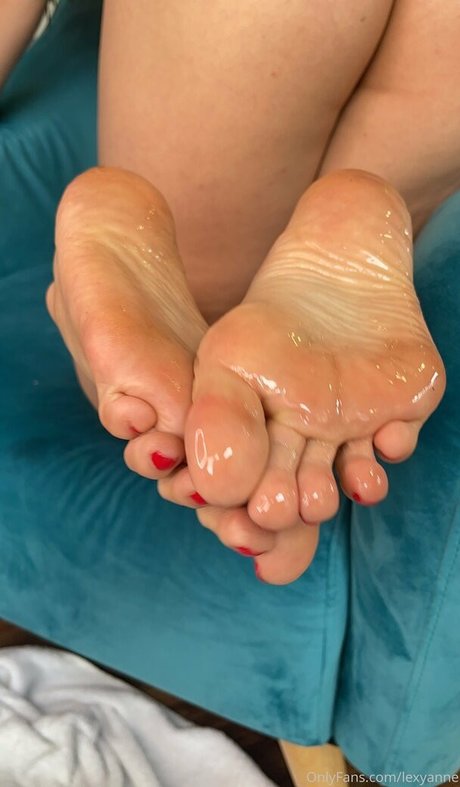 Foto di nudo di fuga di OnlyFans di Lexyanne