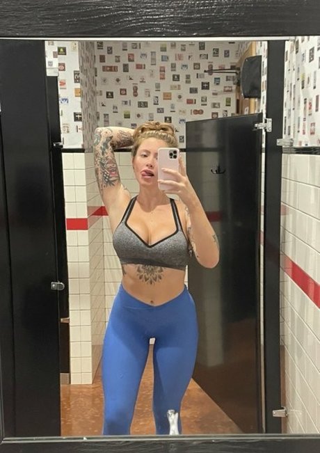 Foto di nudo di fuga di OnlyFans di Robbiecal