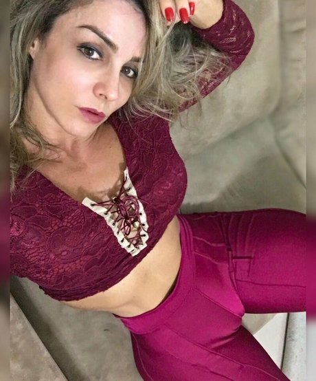 Foto di nudo di fuga di OnlyFans di Eliza Nery