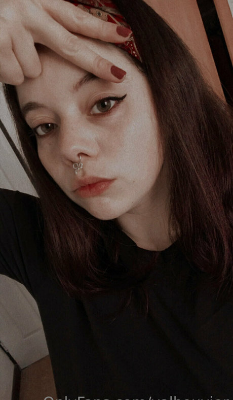 Foto di nudo di fuga di OnlyFans di Valbouvier