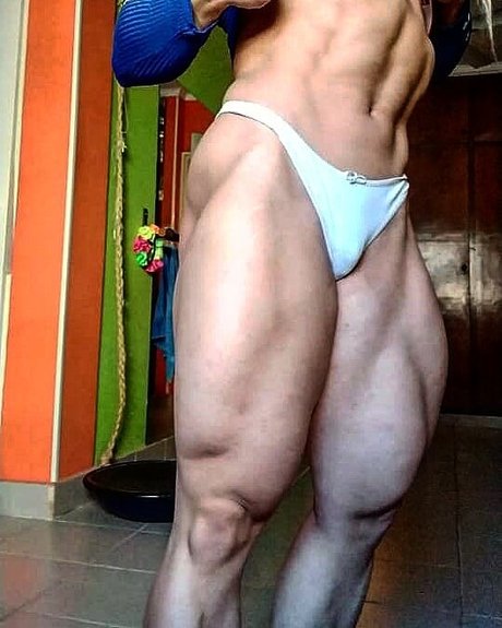 Foto di nudo di fuga di OnlyFans di Micaela Viscido