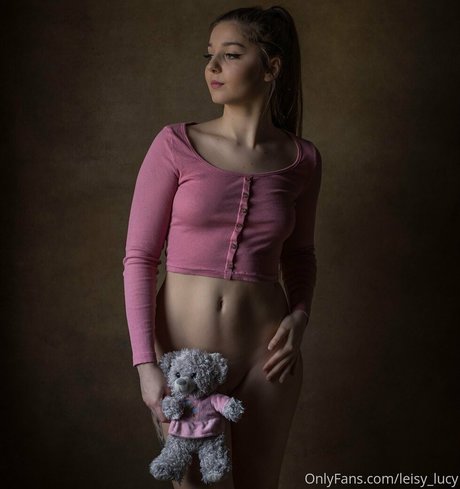 Foto di nudo di fuga di OnlyFans di Leisy Lucy