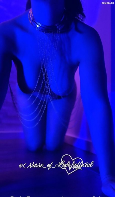 Foto di nudo di fuga di OnlyFans di Nurselove