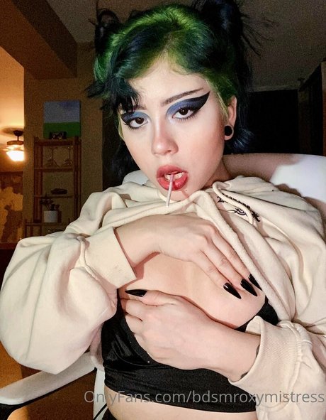 Mistressroxybdsm