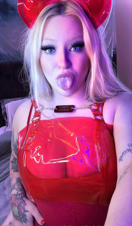 Blondekittycattt