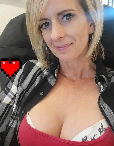 Foto di nudo di fuga di OnlyFans di Sweetnsexyerin