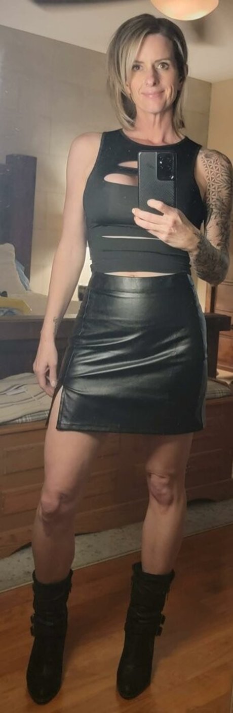 Sweetnsexyerin