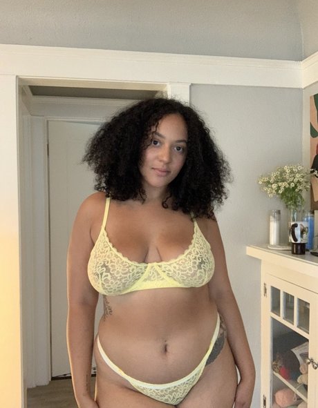 Foto di nudo di fuga di OnlyFans di Dreamyriri