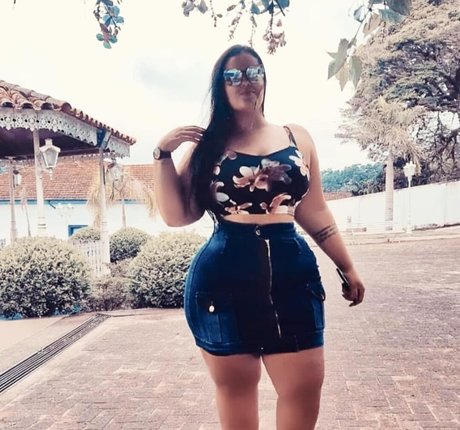 Foto di nudo di fuga di OnlyFans di Eliete Campos