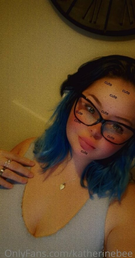 Beckybeeofficial