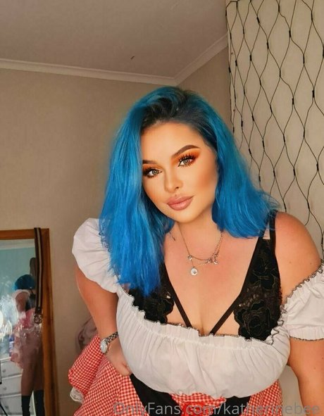 Beckybeeofficial