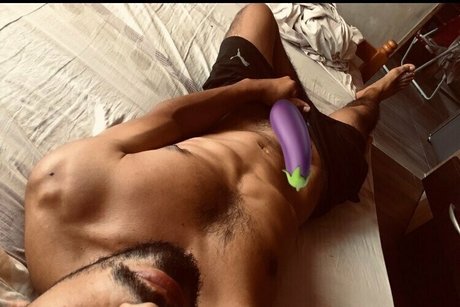 Foto di nudo di fuga di OnlyFans di Hermannwalt