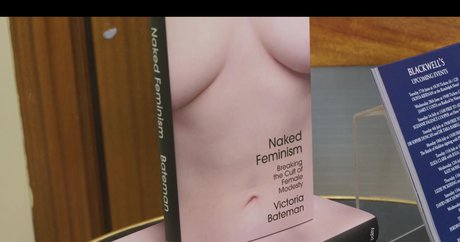 Foto di nudo di fuga di OnlyFans di Nude Activists