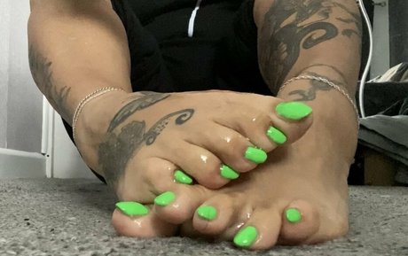 Madsoles1
