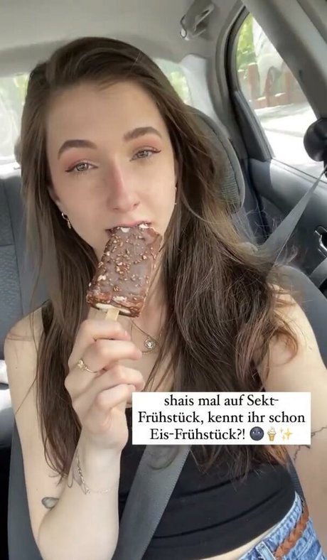 Foto di nudo di fuga di OnlyFans di Basostream