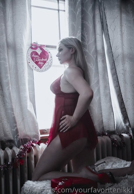 Foto di nudo di fuga di OnlyFans di Nikki Baker