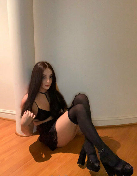 Foto di nudo di fuga di OnlyFans di Wandaolsen