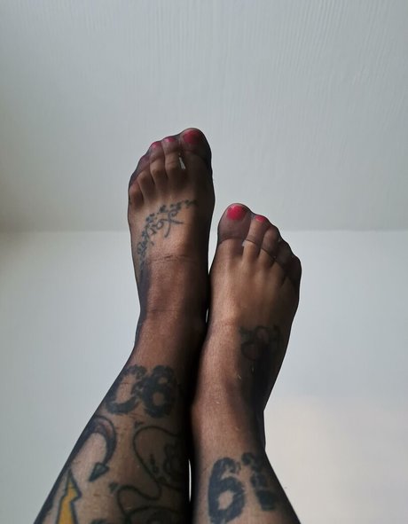 Foto di nudo di fuga di OnlyFans di Bibissecrets