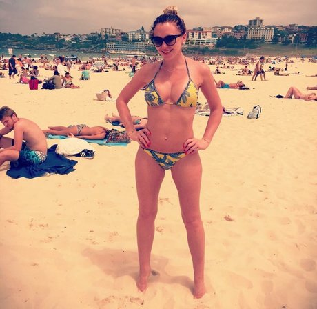 Foto di nudo di fuga di OnlyFans di Natasha Hamilton