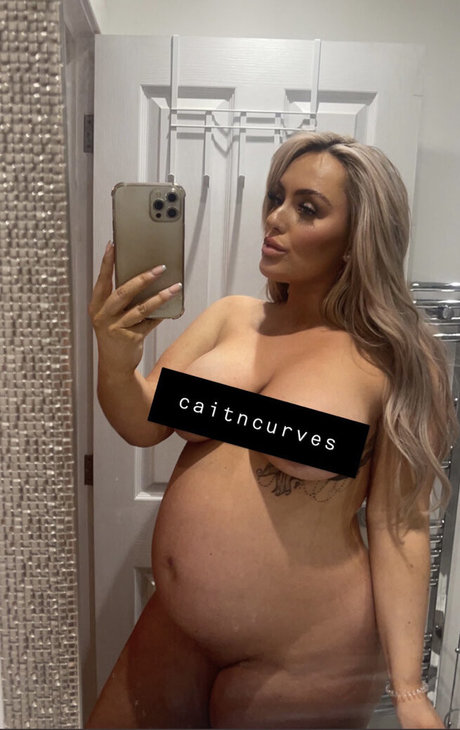 Foto di nudo di fuga di OnlyFans di Caitlin Appleyard