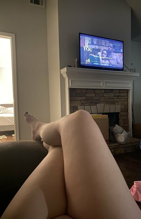 Hotwifepeachesfree