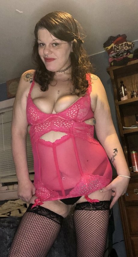 Mamaisnaughtyfree