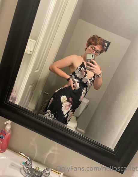 Reddhotqueen