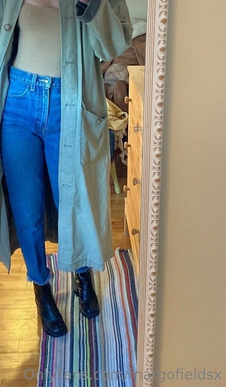 Foto di nudo di fuga di OnlyFans di Margofieldsx
