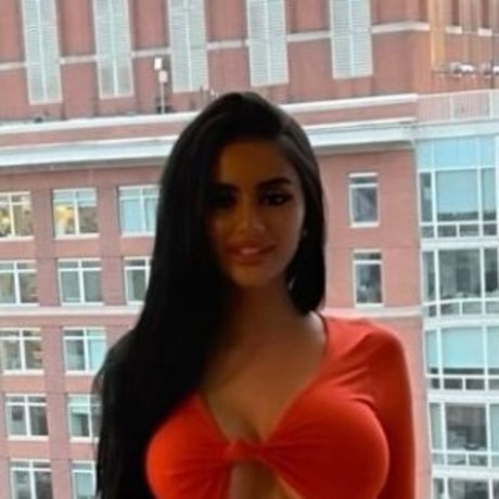 Foto di nudo di fuga di OnlyFans di Taylor Oneill