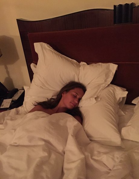 Foto di nudo di fuga di OnlyFans di Alicia Vikander