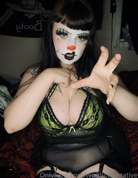 Foto di nudo di fuga di OnlyFans di Typ3hoenegative