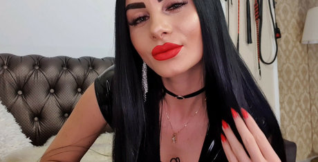 Foto di nudo di fuga di OnlyFans di Romanian Mistress