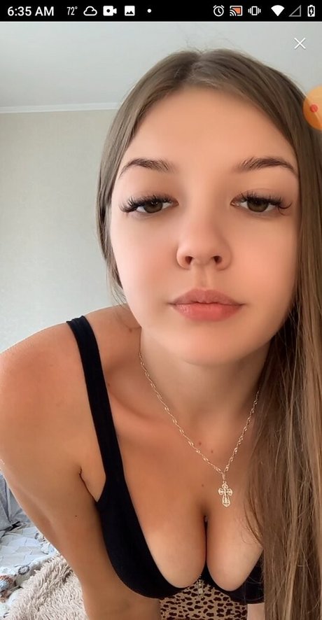 Foto di nudo di fuga di OnlyFans di Dashasim