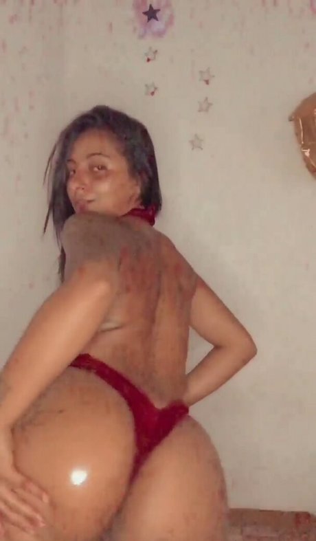 Foto di nudo di fuga di OnlyFans di Dj Moana