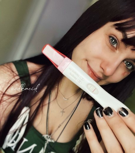 Foto di nudo di fuga di OnlyFans di Snowwfoxxx