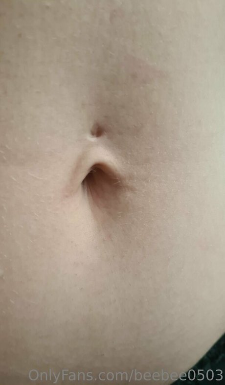 Foto di nudo di fuga di OnlyFans di Beebee0503