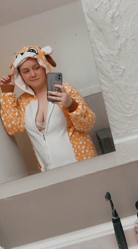 Foto di nudo di fuga di OnlyFans di Hunnybeesarecool