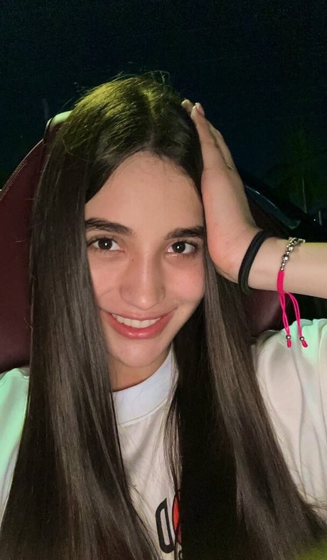 Foto di nudo di fuga di OnlyFans di Saray Guzman
