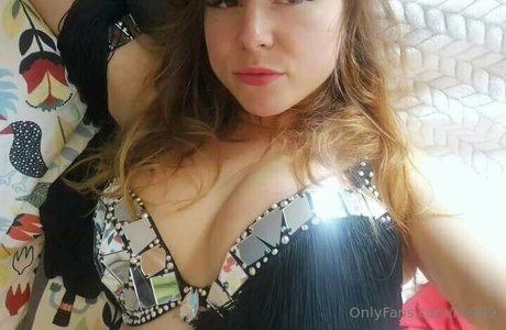 Lili999