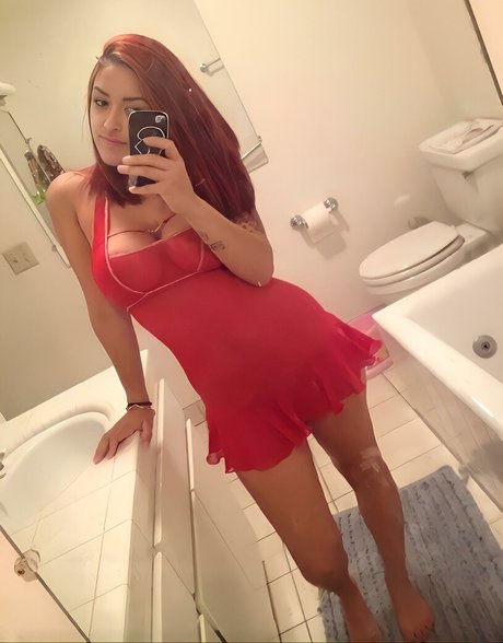 Foto di nudo di fuga di OnlyFans di Ashley Smutts